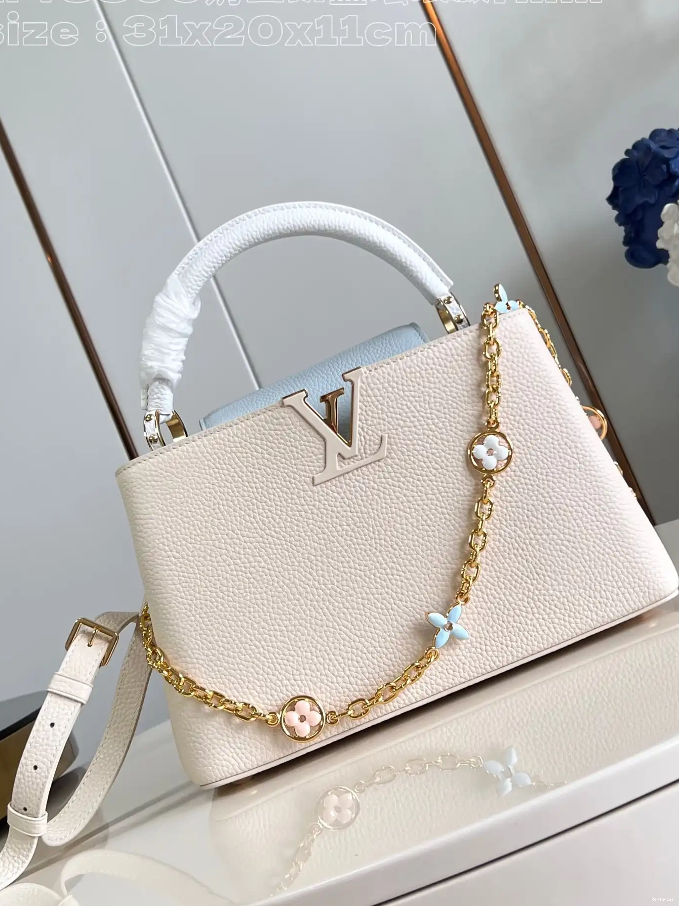 VUITTON LOUIS BB-31.5*20*11CM CAPUCINES 0611